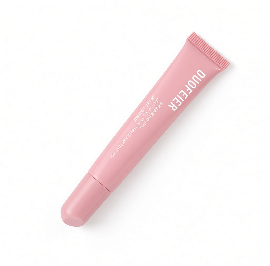 Strawberry Flavored Lip Oil for a Glossy Lip Look