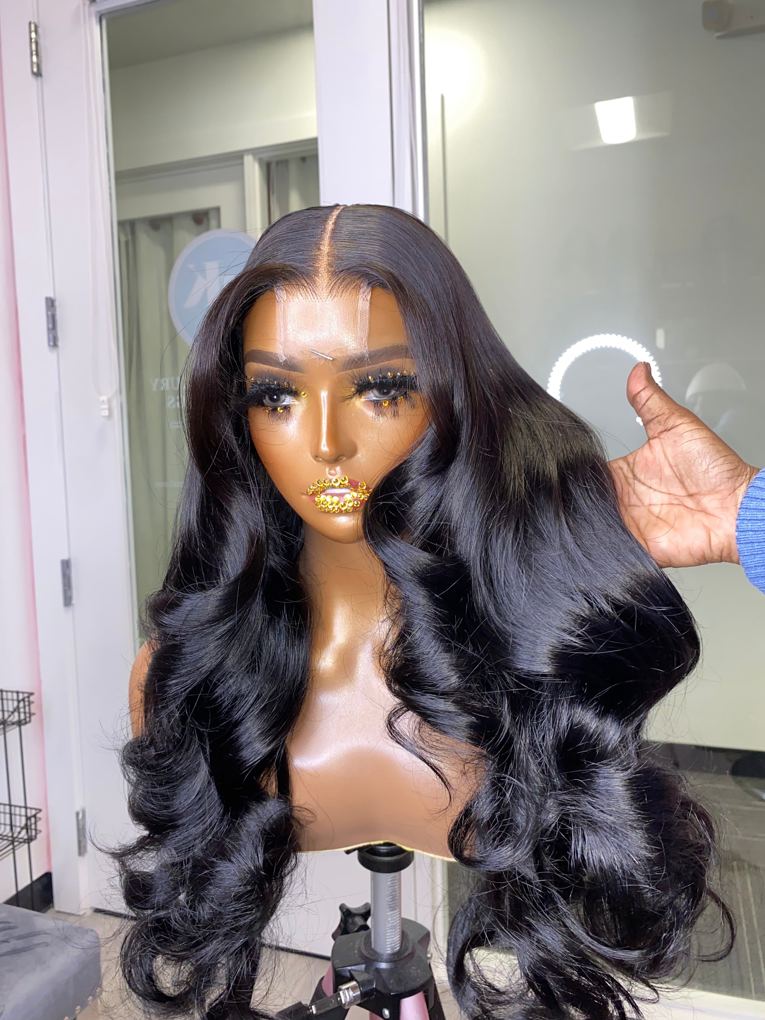 EasyWear 2x6 Glue-Less Wig1