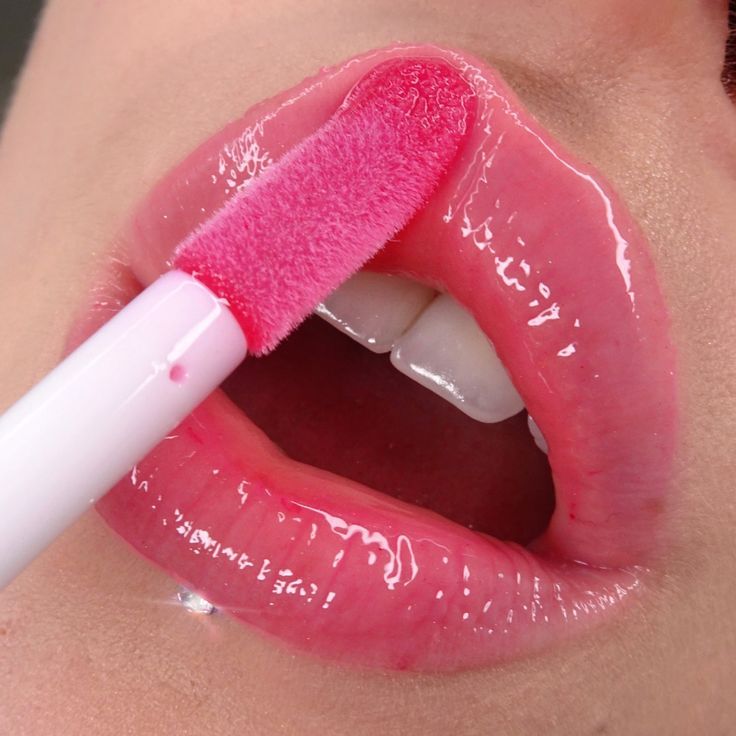 Strawberry Pink Lip Oil